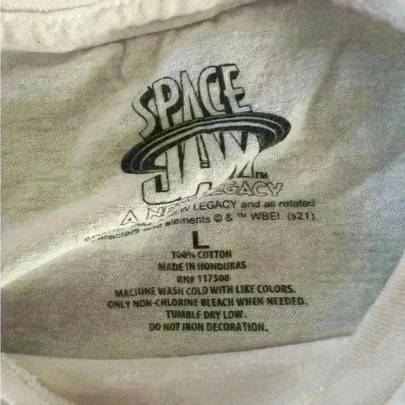 SPACE JAM A NEW LEGACY LeBron James Mens  White T-shirt Size L - Picture 2 of 3
